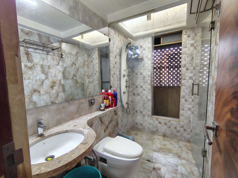 Bathroom, paradise-sai-crystals 2 Bedroom 1100 Sq.Ft. Apartment In Kharghar Navi Mumbai 10376819