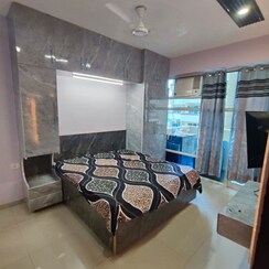 2 BHK Apartment For Rent in Pyramid Square 67A