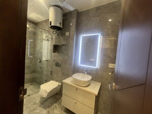 Bathroom in 4 BHK Builder Floor at Kohli One Malibu Town, Sector 47 – for Rent
