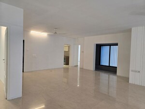 Room in 2 BHK Apartment at Arunis 19 Degree North, Santacruz West – for Sale