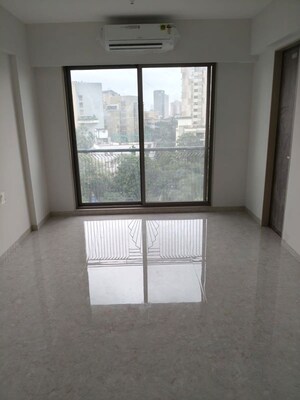 Room in 3 BHK Apartment at Arunis 19 Degree North, Santacruz West – for Sale
