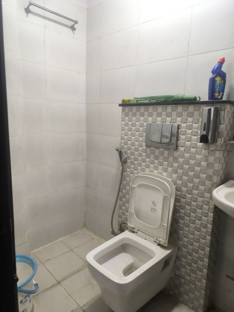 Bathroom, dwarka 2 Bedroom 750 Sq.Ft. Builder Floor In Dwarka Delhi 10378891