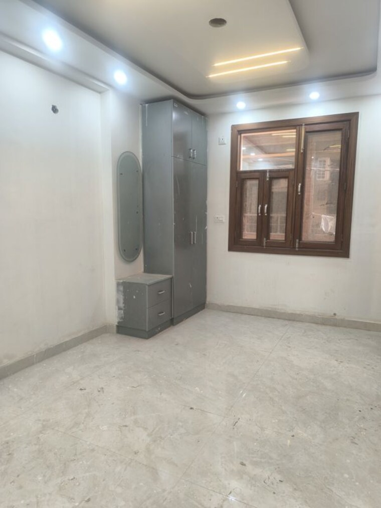 Room, sector 7 dwarka 3 Bedroom 1300 Sq.Ft. Builder Floor In Sector 7 Dwarka Delhi 10378899