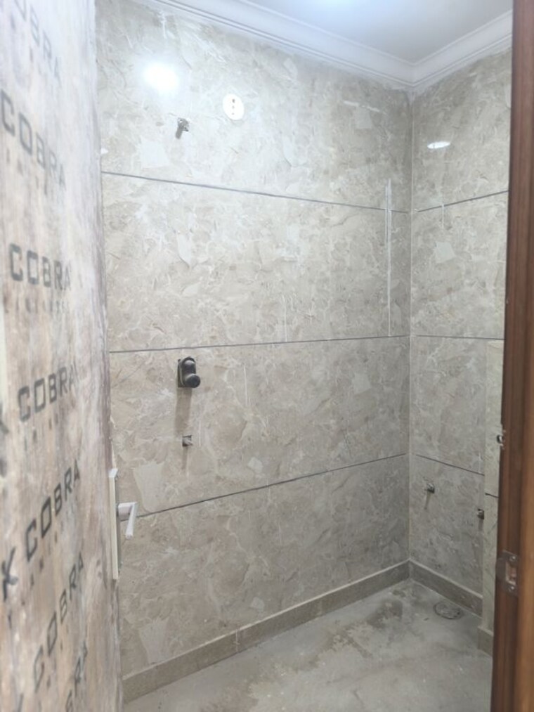 Bathroom, sector 7 dwarka 2 Bedroom 800 Sq.Ft. Builder Floor In Sector 7 Dwarka Delhi 10378911