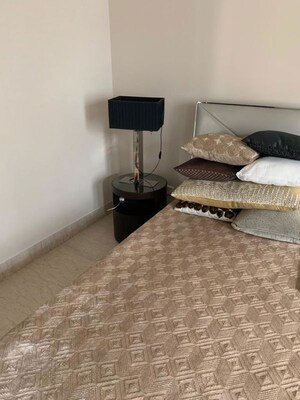 Living Room in 4 BHK Builder Floor at West End Colony – for Rent