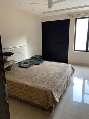 Bedroom in 4 BHK Builder Floor at West End Colony – for Rent