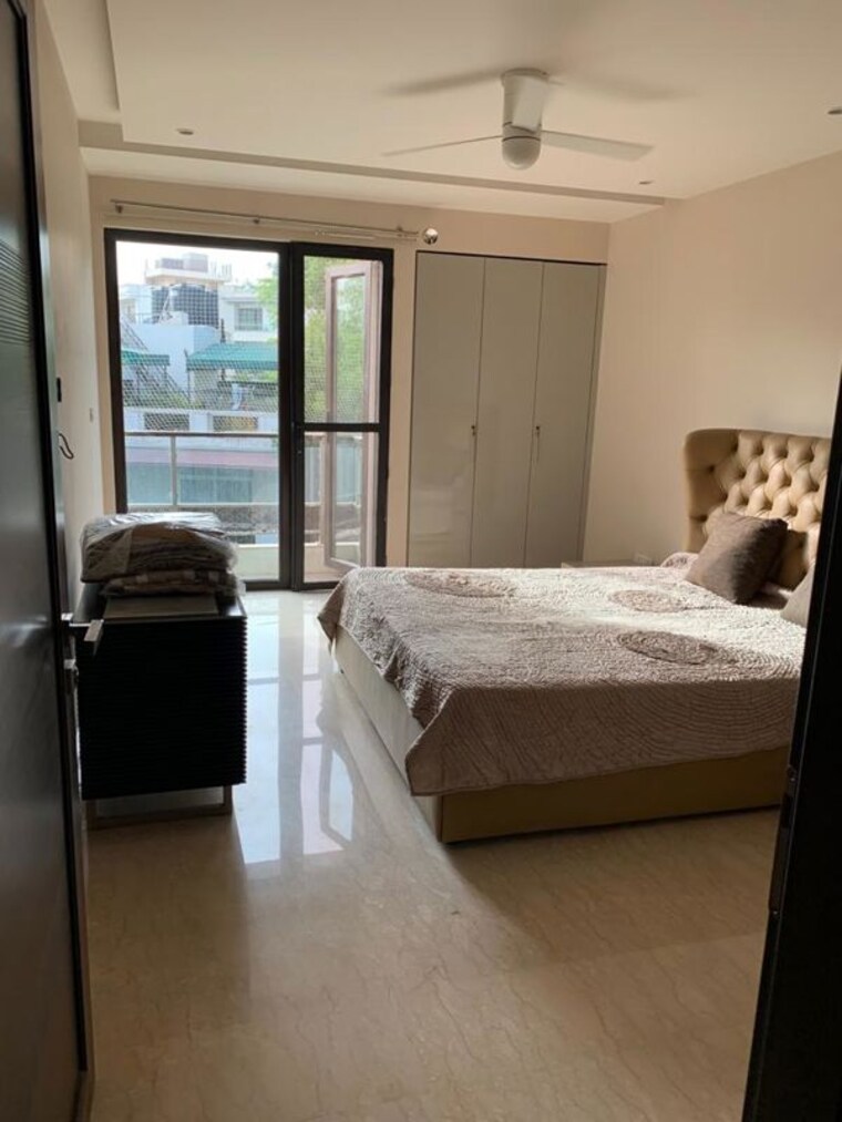 Bedroom, west end colony 4 Bedroom 500 Sq.Yd. Builder Floor In West End Colony Delhi 10378936