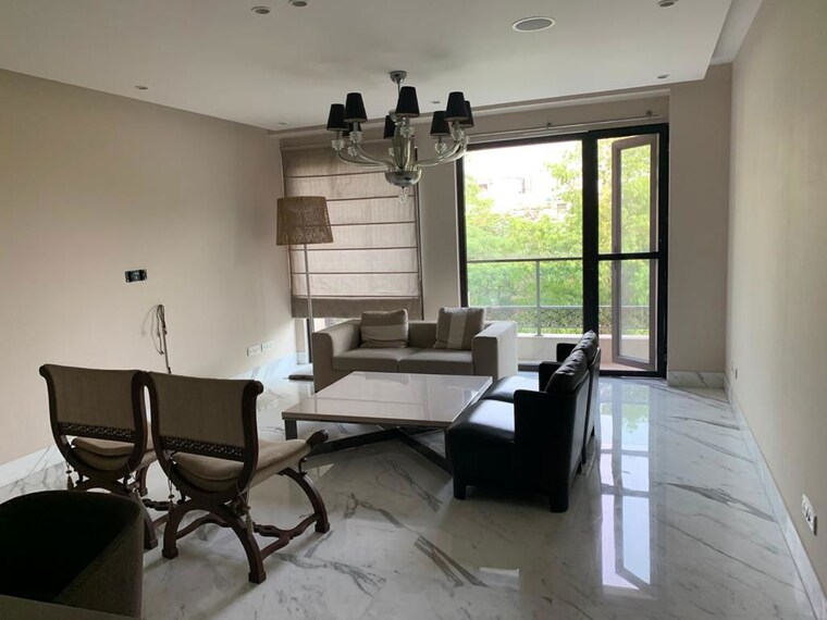 Team Area, west end colony 4 Bedroom 500 Sq.Yd. Builder Floor In West End Colony Delhi 10378936