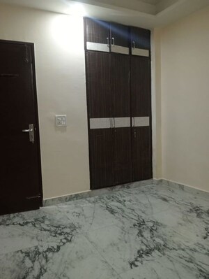 Room in 1 BHK Apartment at Saket – for Rent
