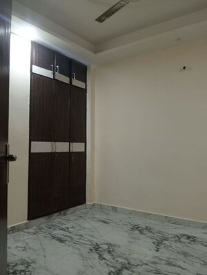 Room in 1 BHK Apartment at Saket – for Rent