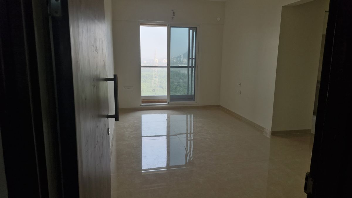 2 BHK 745 Sq.Ft. Apartment in Dosti West County