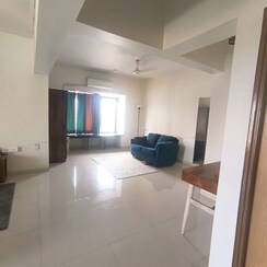 4 BHK + Pooja Room Apartment For Rent in Evershine Cosmic