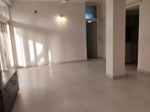 Room in 2 BHK Builder Floor at Pamposh Enclave – for Rent
