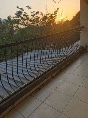 Balcony in 2 BHK Apartment at Tadwadi – for Rent