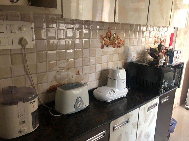 Kitchen, dadar east Commercial Office Space 250 Sq.Ft. In Dadar East Mumbai 10379046