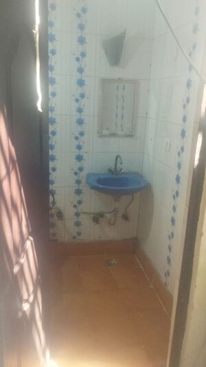 Bathroom in 2 BHK Builder Floor at Shakti Khand – for Rent