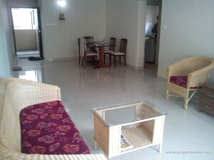 Living Room in 1 RK Independent House at Old Dlf – for Rent