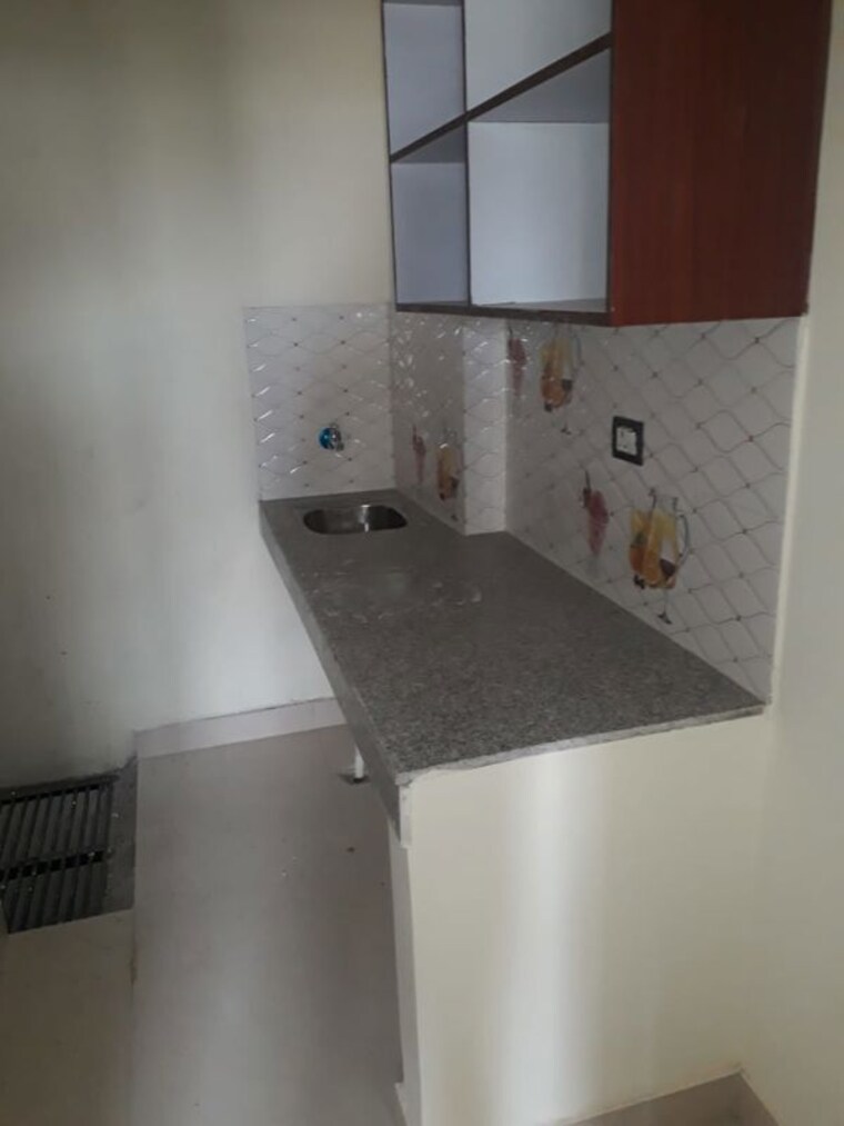Kitchen, sector 14 1 RK 369 Sq.Ft. Independent House In Sector 14 Gurgaon 10379067