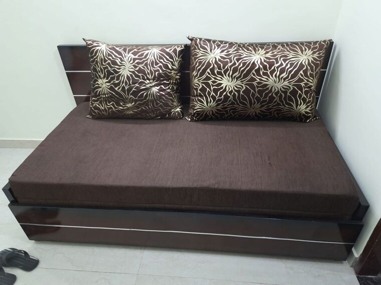 Bedroom, sector 14 1 RK 369 Sq.Ft. Independent House In Sector 14 Gurgaon 10379067
