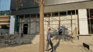  Showroom – Exterior View View at Kharadi - for Rent