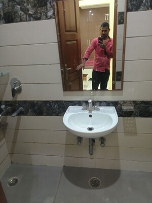 Bathroom in 3 BHK Builder Floor at Sector 46 – for Rent