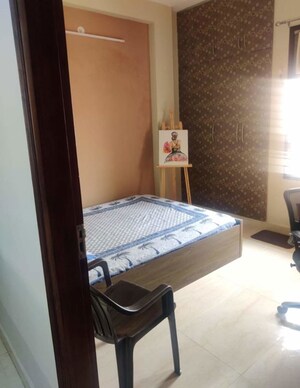 Bedroom in 3 BHK Builder Floor at Sector 46 – for Rent