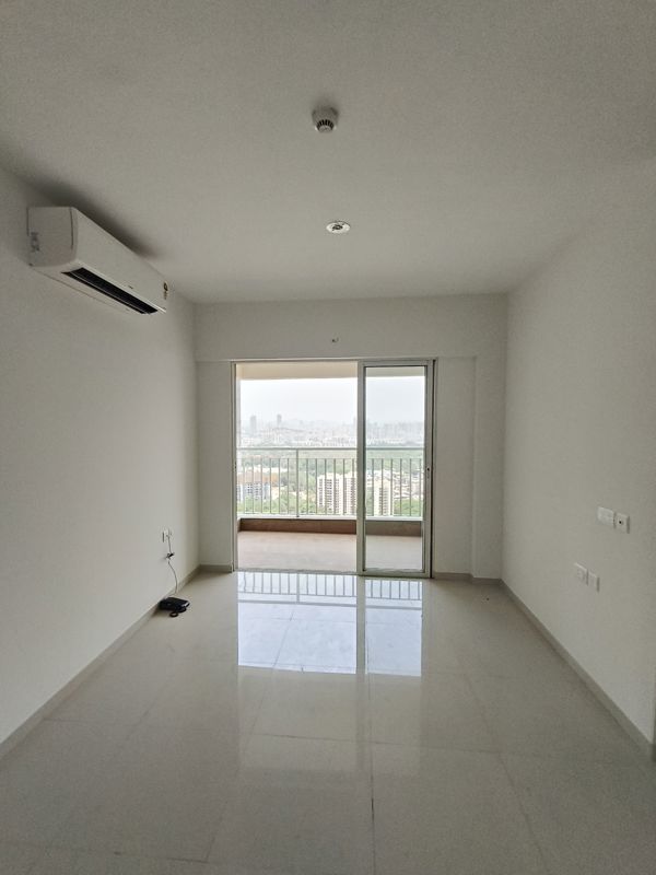 2 BHK 735 Sq.Ft. Apartment in Lodha Amara