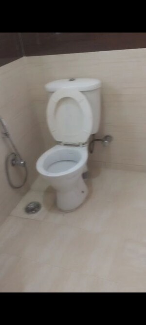 Bathroom in 3 BHK Builder Floor at Sector 46 – for Rent