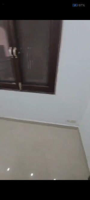 Furnished Amenities in 4 BHK Apartment at Sector 47 – for Rent