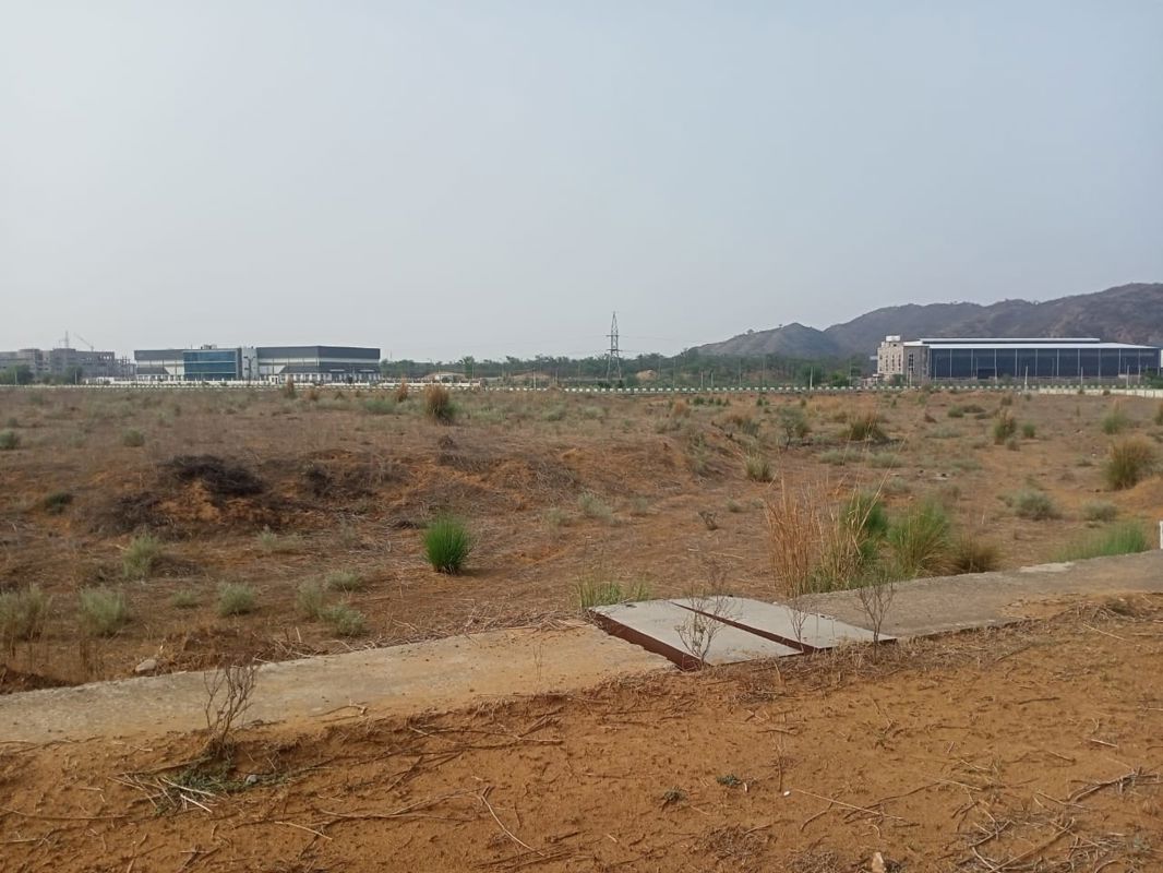 Industrial Plot For Sale in Janaksinghpura