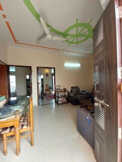 2 BHK + Study Room Builder Floor For Rent in Sector 45