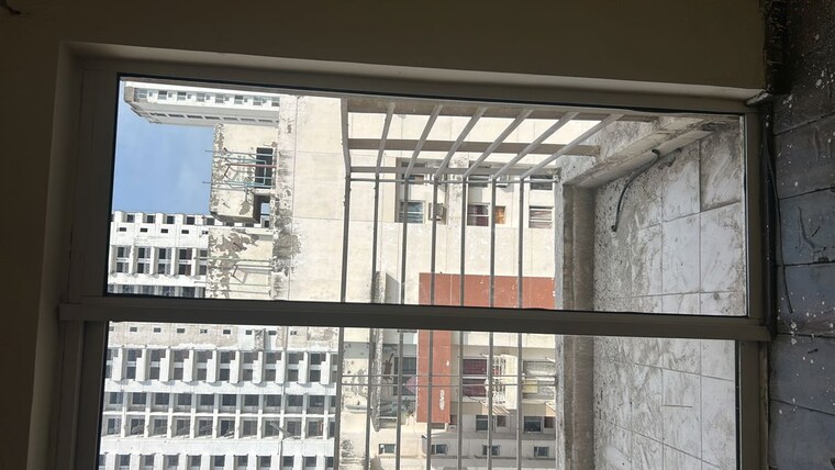Exterior View, paras-seasons 2 Bedroom 830 Sq.Ft. Apartment In Sector 168 Noida 10379160