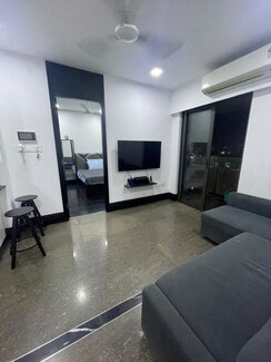 1 BHK + Store Room Apartment For Rent in Lodha New Cuffe Parade