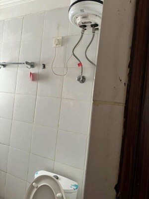 Bathroom in 3 BHK Apartment at Parsvnath Planet, Gomti Nagar – for Rent