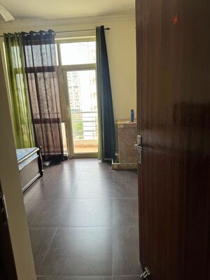 Building Lobby in 3 BHK Apartment at Parsvnath Planet, Gomti Nagar – for Rent