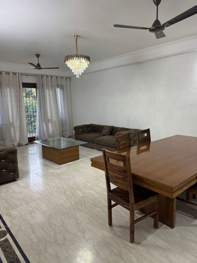 Living Room, nehru enclave 4 Bedroom 2700 Sq.Ft. Builder Floor In Nehru Enclave Delhi 10379166