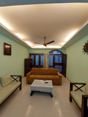 Living Room in 3 BHK Builder Floor at Jawahar Nagar – for Sale