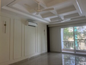 4 BHK Builder Floor For Rent in Malibu Town