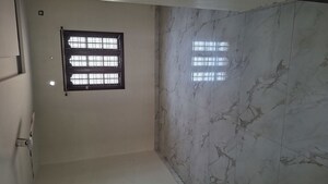 Room in 3 BHK Builder Floor at Moti Nagar – for Rent