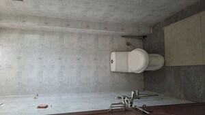 Bathroom in 3 BHK Builder Floor at Moti Nagar – for Rent