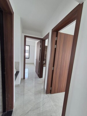 Room in 3 BHK Apartment at Kharadi – for Sale