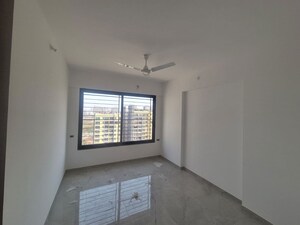 Room in 3 BHK Apartment at Kharadi – for Sale