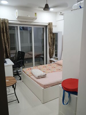 Team Area in 1 BHK Apartment at PNK Imperial Heights Mumbai, Mira Road – for Sale