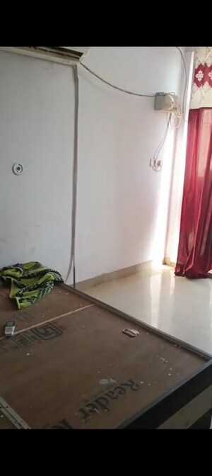 Furnished Amenities in 2 BHK Independent House at Viraj Khand – for Rent