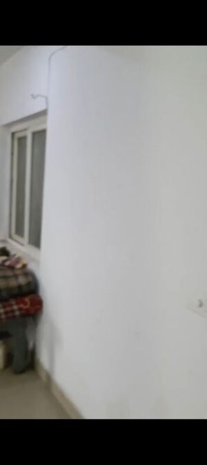 Room in 2 BHK Independent House at Viraj Khand – for Rent