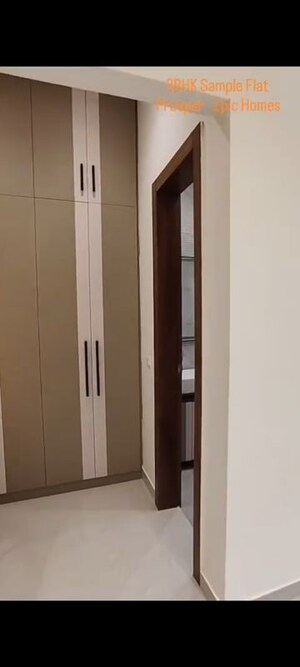 Building Lobby in 4 BHK Apartment at Prosper Epic Homes, Sector 89 – for Sale