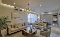 3.5 BHK + Servant Room Apartment For Rent in Godrej Meridien