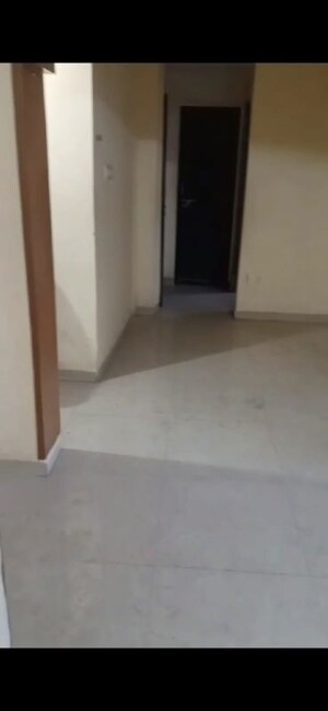 Room in 2 BHK Apartment at Jivraj Park – for Rent