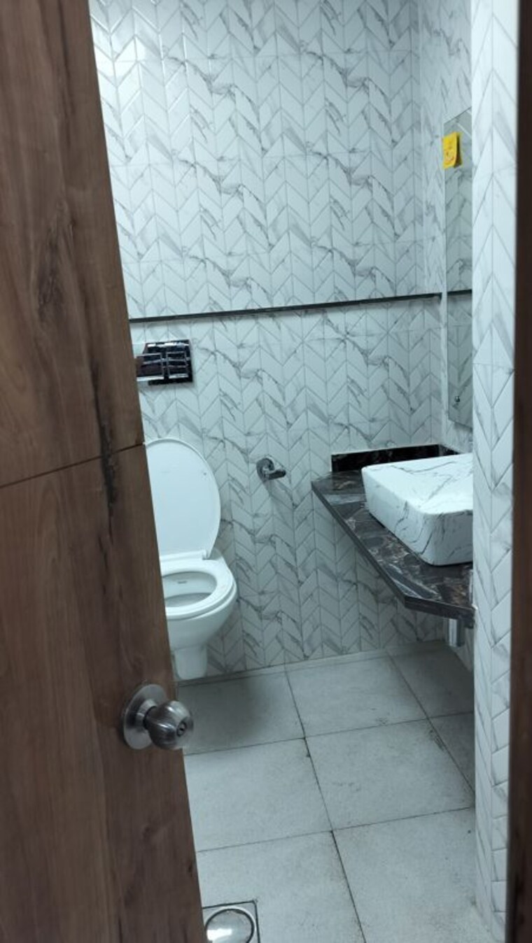 Bathroom, dlf-corporate-greens Commercial Office Space 3280 Sq.Ft. In Sector 74a Gurgaon 10379344