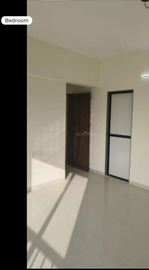 Room in 2 BHK Apartment at Bbj Siena, Vikhroli East – for Rent